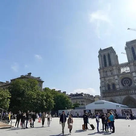 Lejlighed 09 Grand Sunny Flat Notre Dame *